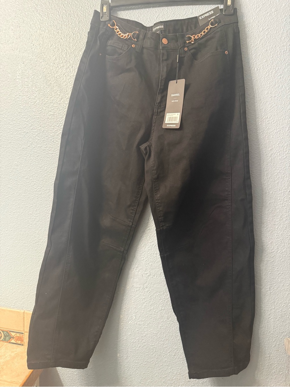 Express Black mid rise barrel Jeans with Chain Detail
